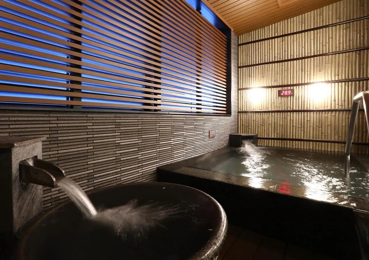 ***  Apa Hotel Omori Ekimae Tokyo Japan